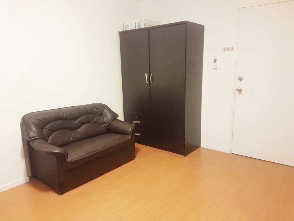 For sale: Lumpini Township Rangsit Klong 1 room with furniture. Just bring your bag and come. Hurry and reserve now!