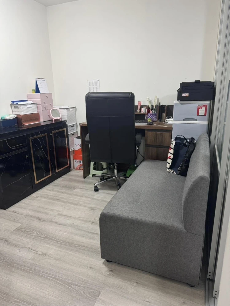 For sale: Lumpini Township Rangsit Klong 1 room, fully furnished, ready to move in, hurry and reserve to be the owner, urgent.