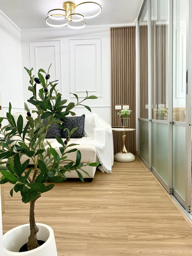 Selling a lovely high-floor unit at Lumpini Ville Chaengwatthana Pakkret. Good ventilation and complete amenities. Book now before it's too late!