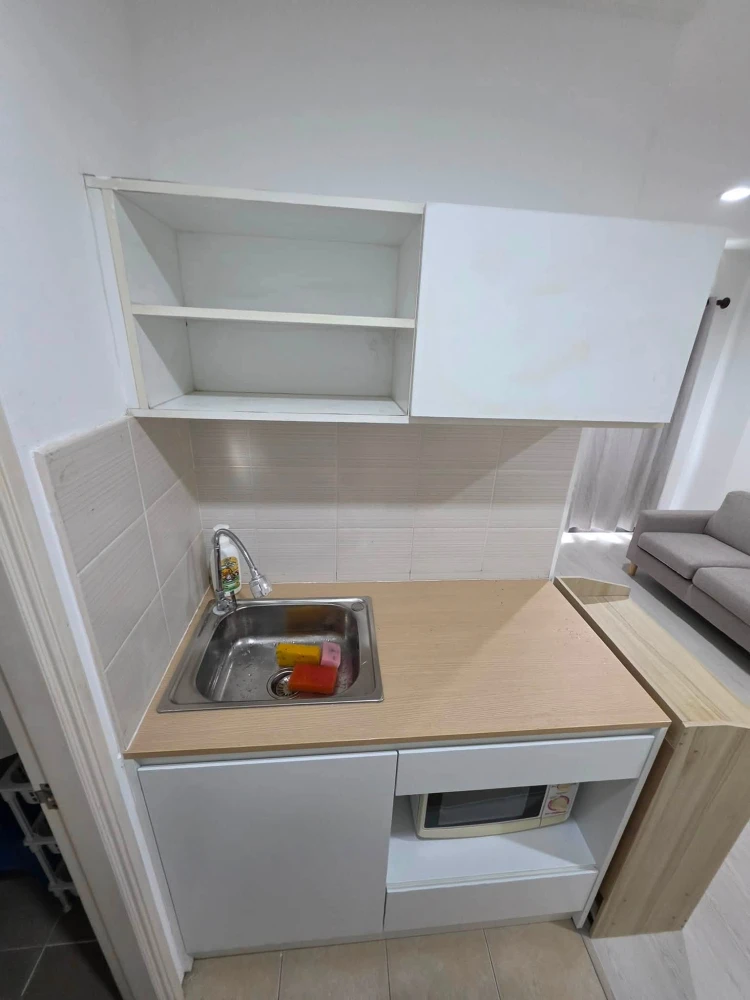 Selling a comfortable condo at Lumpini Ville Chaengwatthana Pakkret. Complete amenities and stunning Chao Phraya River views. Book now!