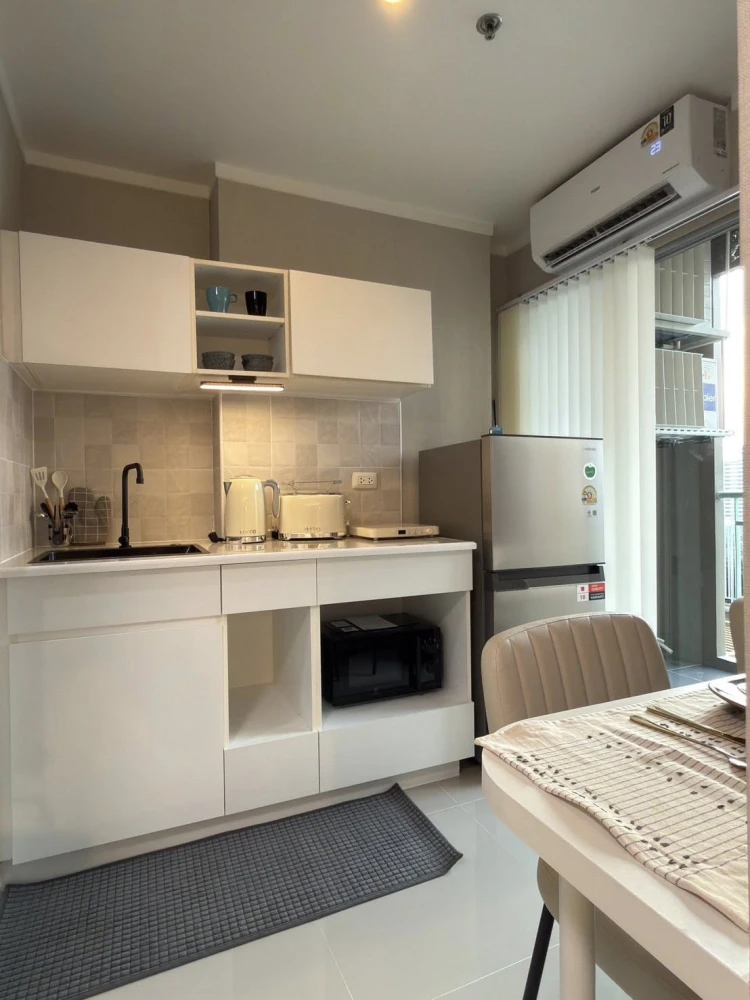 Selling a beautifully decorated Lumpini Ville Naklua - Wongamat unit with high-quality built-in furniture. Don't miss out!