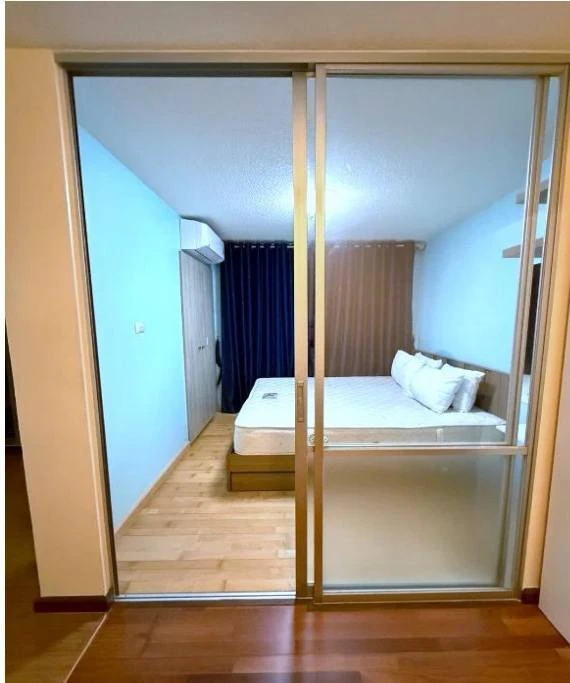 For sale: Lumpini Ville Onnut - Ladkrabang 2, nice room, fully furnished, good location, convenient transportation, reserve now.