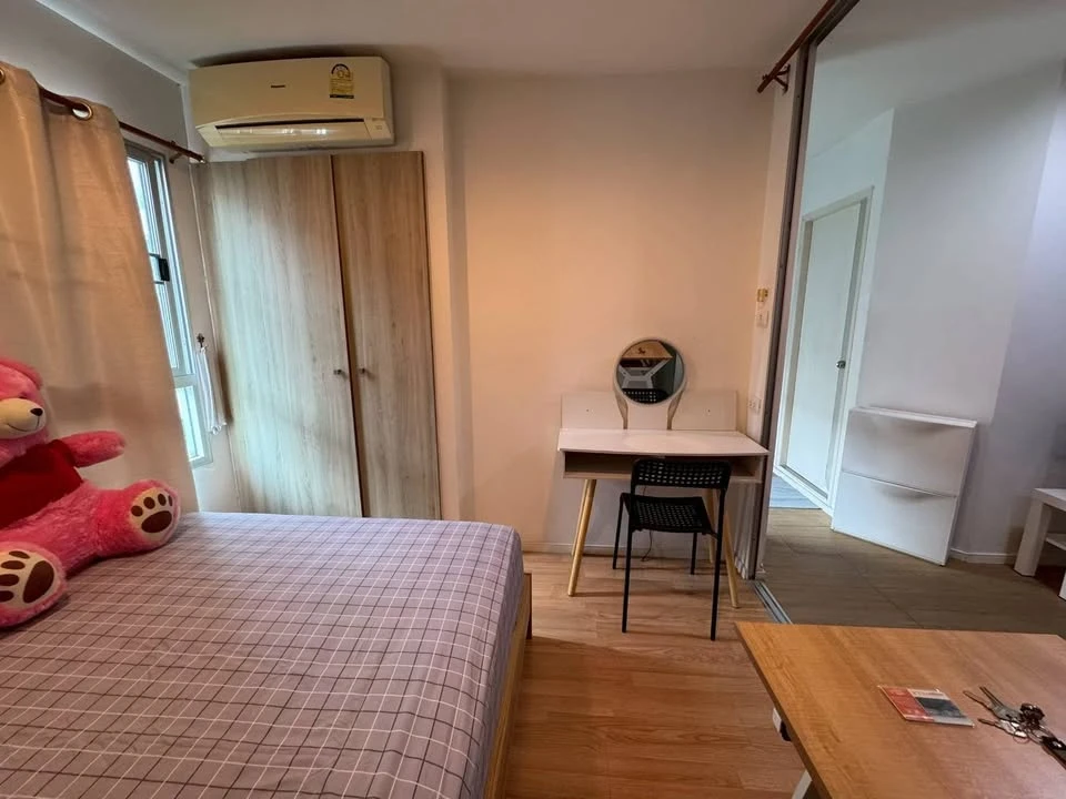 Selling Lumpini Ville Onnut 46, 1 bedroom, 1 bathroom unit. Great location, fully furnished. What are you waiting for?