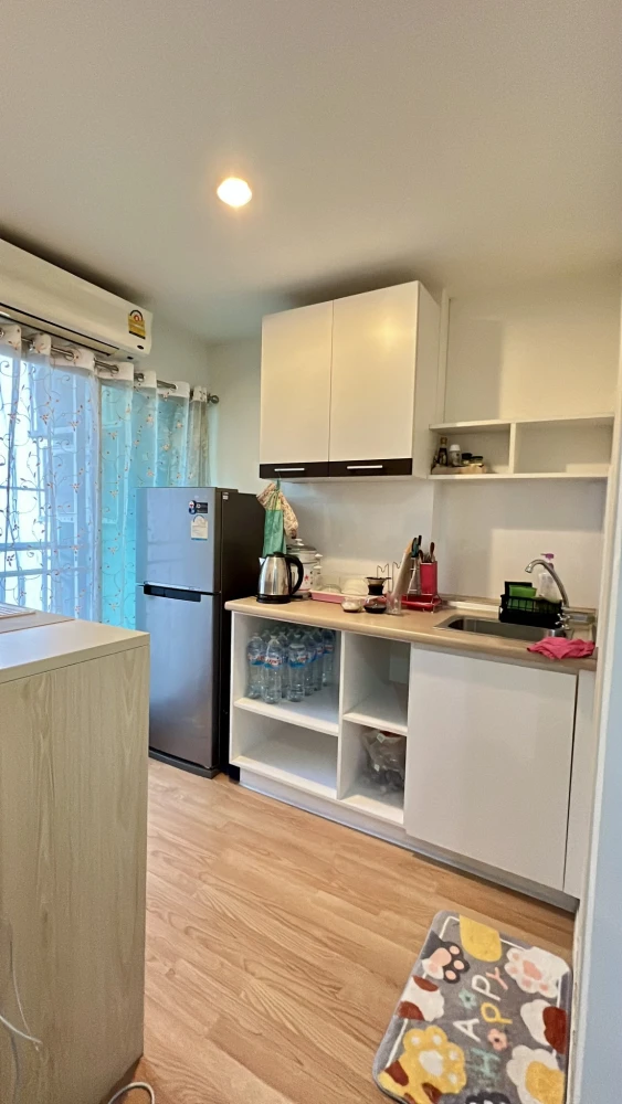 For sale Lumpini Ville On Nut 46, ready to move in, furnished, shady side, not exposed to the sun, cool room, garden view
