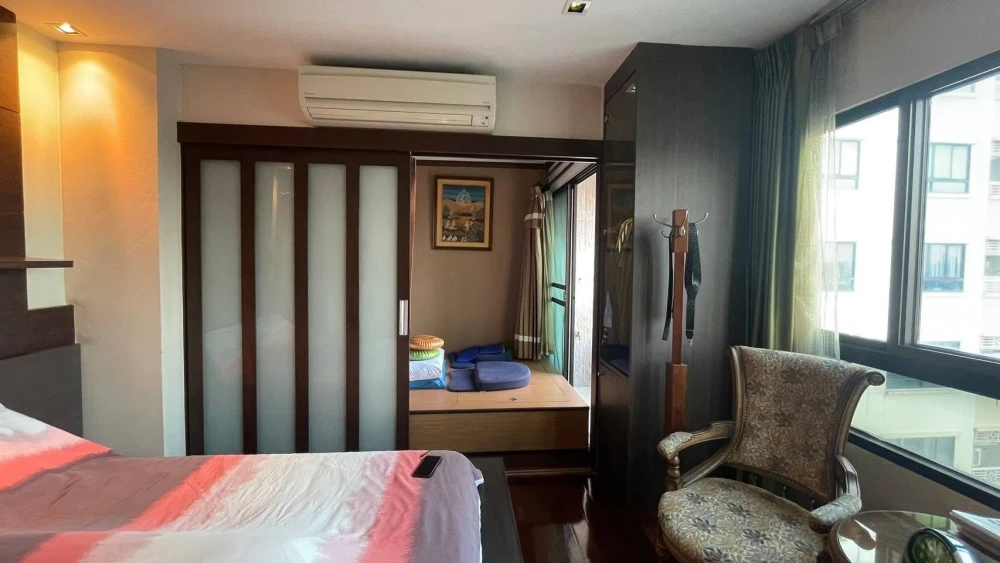 ขาย Lumpini Ville Phahol-Sutthisarn ห้องกว้างมาก มี 3 นอน 3 น้ำ พร้อมเฟอร์บิวท์อิน รีบจองเลย