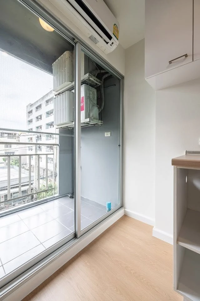 For Sale: Lumpini Ville Ramkhamhaeng 60/2. A well-sized, easy-to-maintain unit—ideal for those seeking an affordably priced condo in the Hua Mak–Bang