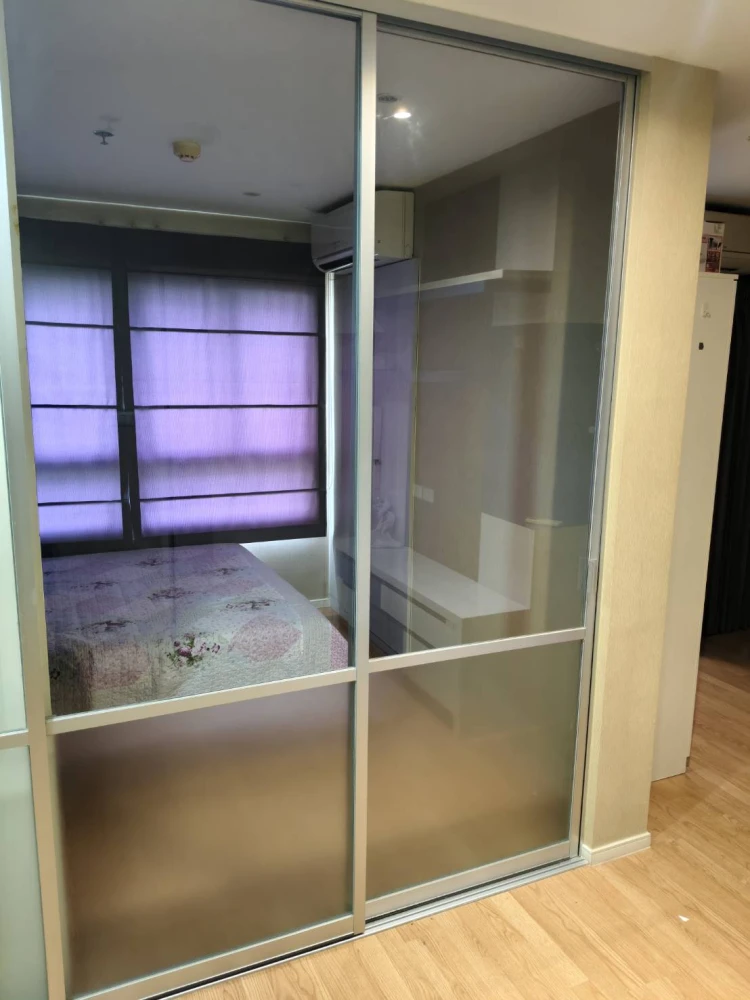 For sale: Lumpini Ville Ramkhamhaeng 60/2, a lovely room with complete decorations. Reserve now!