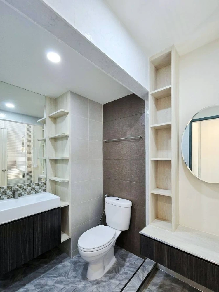 Selling Lumpini Ville Ratburana - Riverview, 2 combined units with large usable space and stunning, coordinated interior design. Don't miss out!