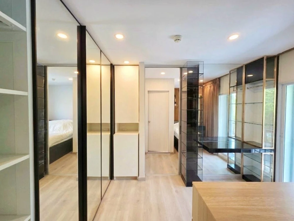 Selling Lumpini Ville Ratburana - Riverview, 2 combined units with large usable space and stunning, coordinated interior design. Don't miss out!