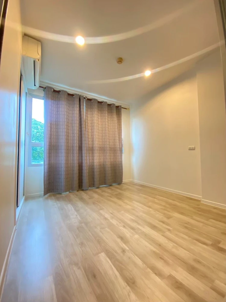 For sale: Lumpini Ville Sukhumvit 109–Bearing, empty room, not very high floor, reserve now.