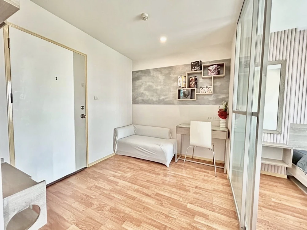 Selling Lumpini Ville Sukhumvit 76 – Bearing Station, 1 bedroom, 1 bathroom, fully furnished. Book now!