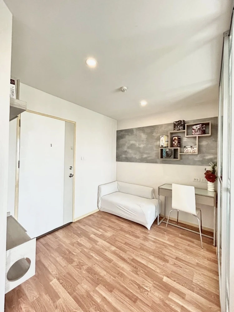 Selling Lumpini Ville Sukhumvit 76 – Bearing Station, 1 bedroom, 1 bathroom, fully furnished. Book now!