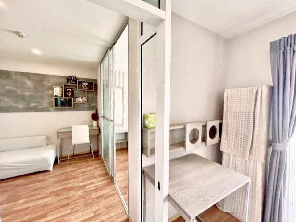 Selling Lumpini Ville Sukhumvit 76 – Bearing Station, 1 bedroom, 1 bathroom, fully furnished. Book now!