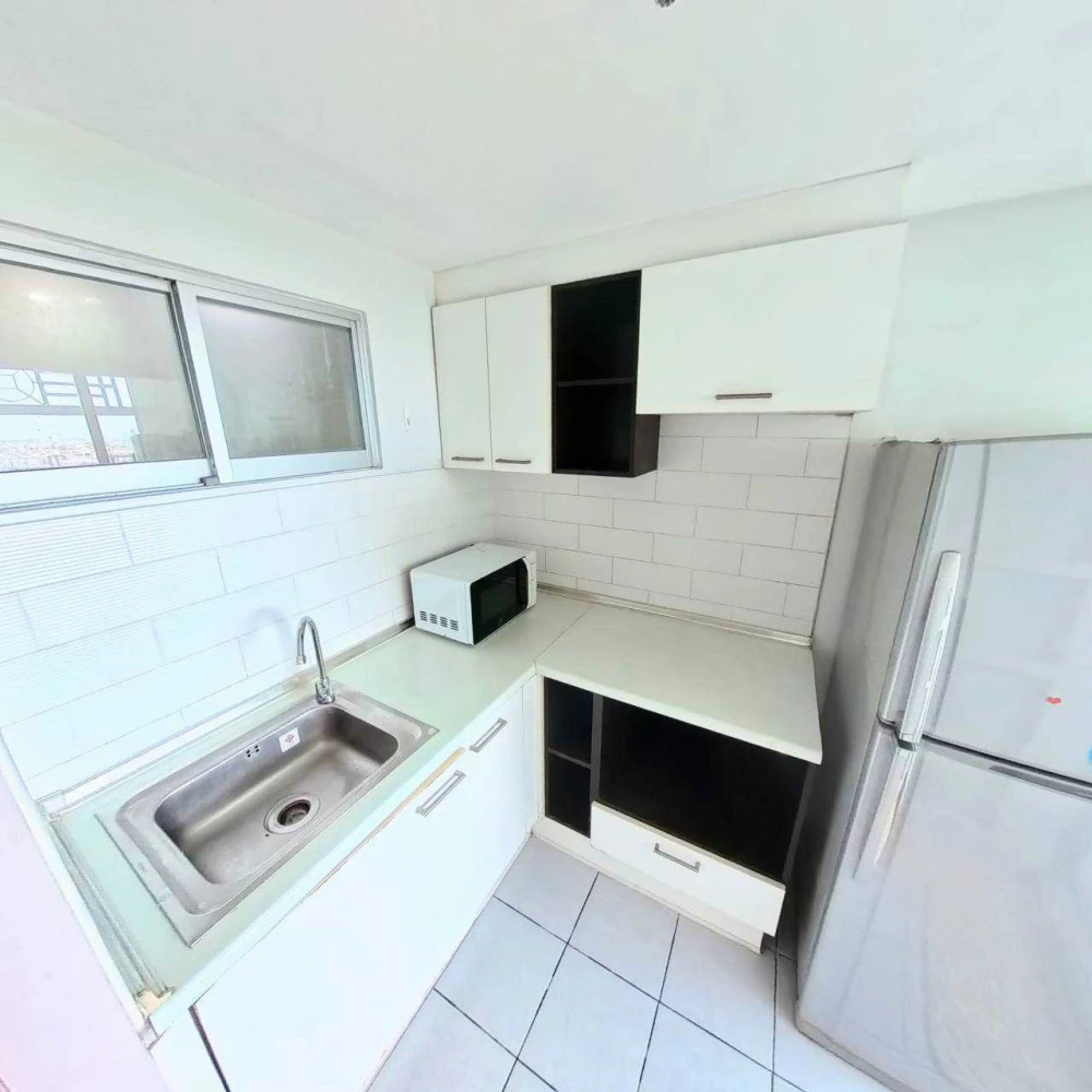 For Sale: Lumpini Ville Sukhumvit 77, 17th floor. Pleasant unit, great price—reserve it now!