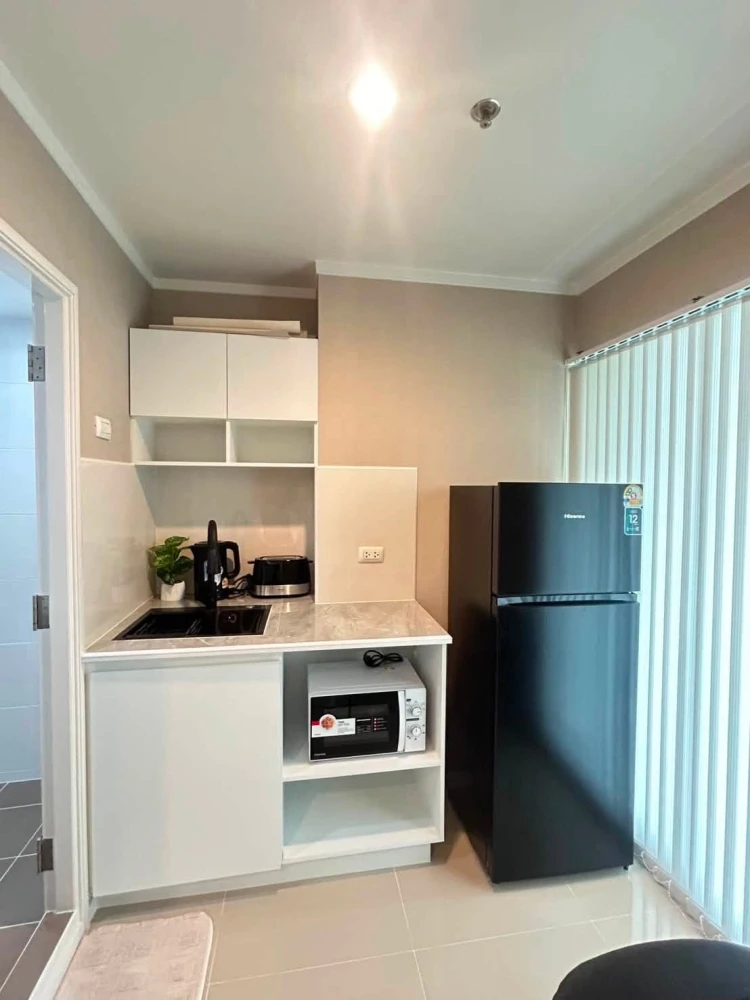 Selling Lumpini Ville Naklua - Wongamat, Building B, 7th floor, fully furnished. Don't miss out!