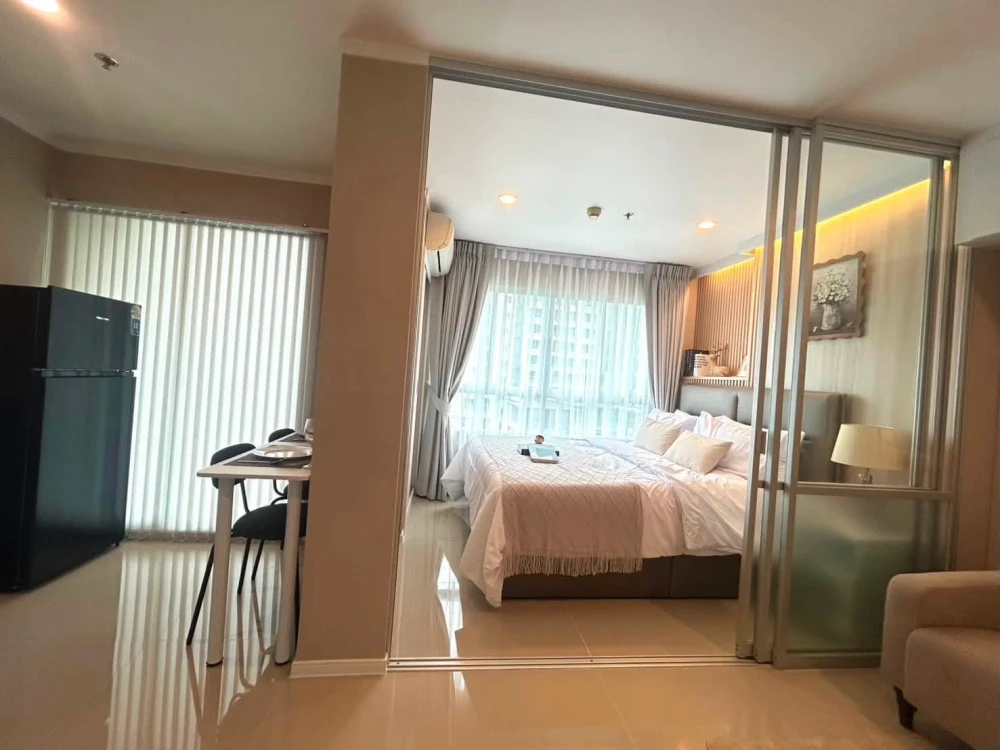 Selling Lumpini Ville Naklua - Wongamat, Building B, 7th floor, fully furnished. Don't miss out!