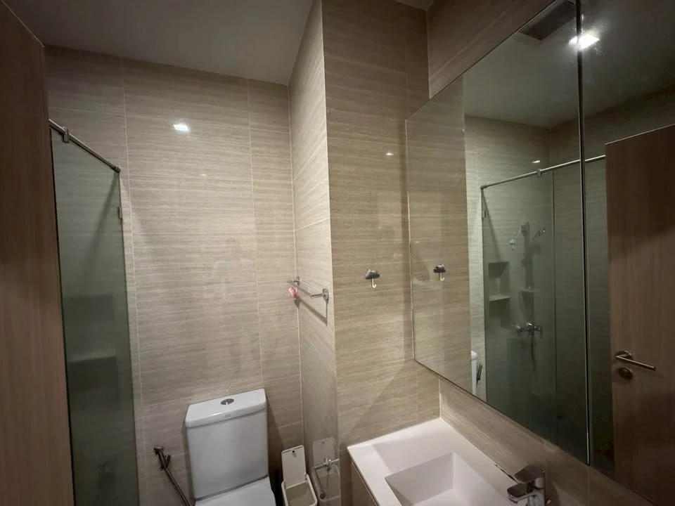 For sale:rent M Jatujak, 32nd floor, very high, beautiful view, good atmosphere, ready to move in!
