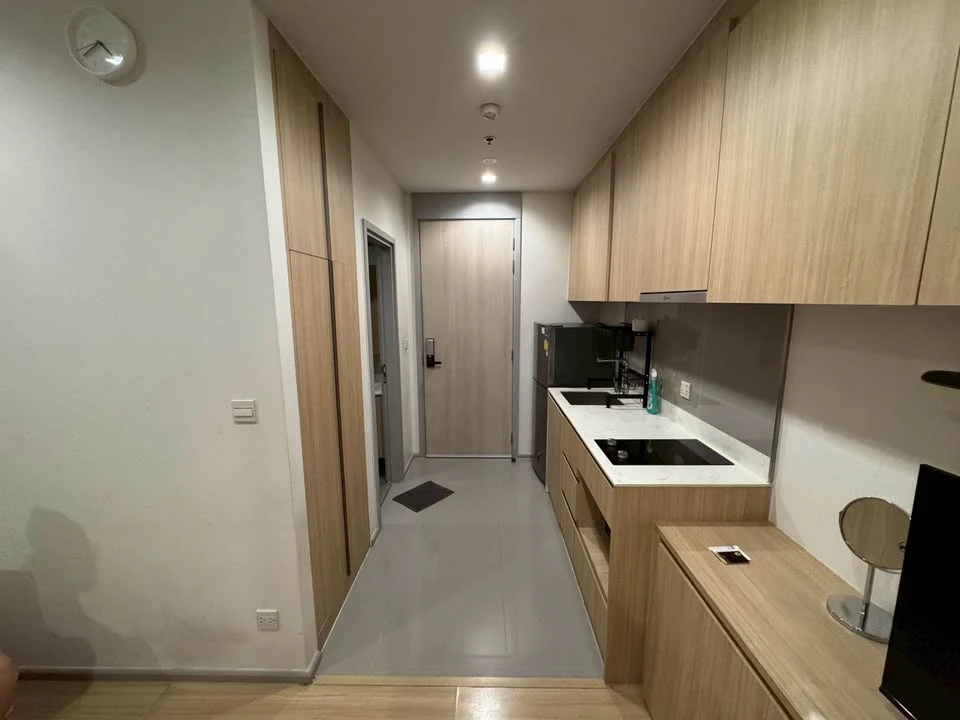 For sale:rent M Jatujak, 32nd floor, very high, beautiful view, good atmosphere, ready to move in!