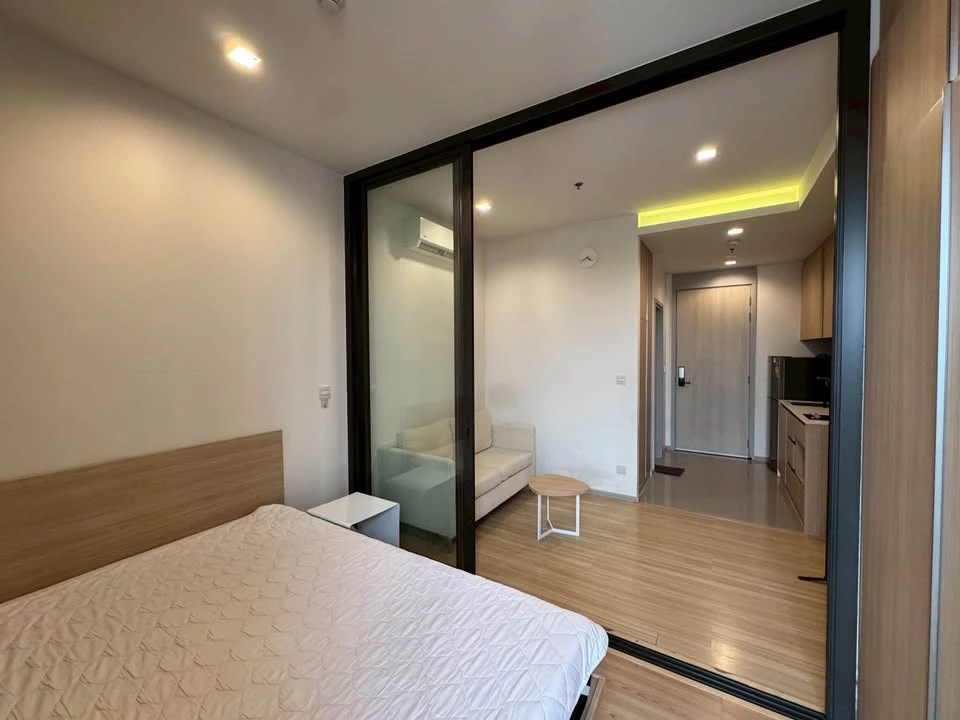 For sale:rent M Jatujak, 32nd floor, very high, beautiful view, good atmosphere, ready to move in!