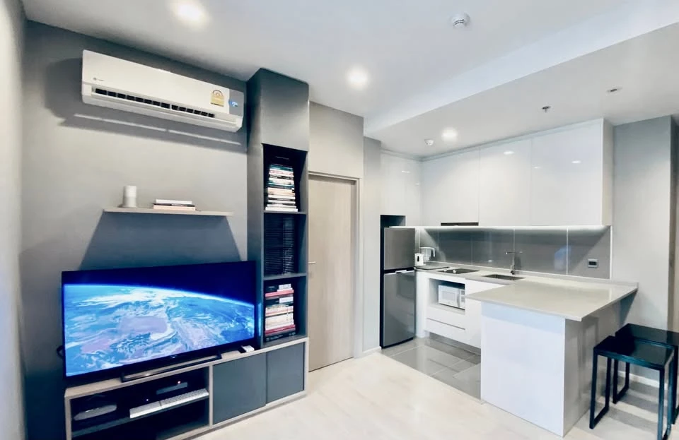 For sale: M Thonglor 10, Corner Bedroom, fully furnished, come and reserve now, don't miss out!