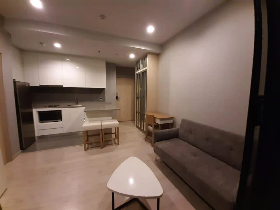 For sale: M Thonglor 10, corner unit with privacy, fully furnished and equipped, beautiful city view, don't miss out!