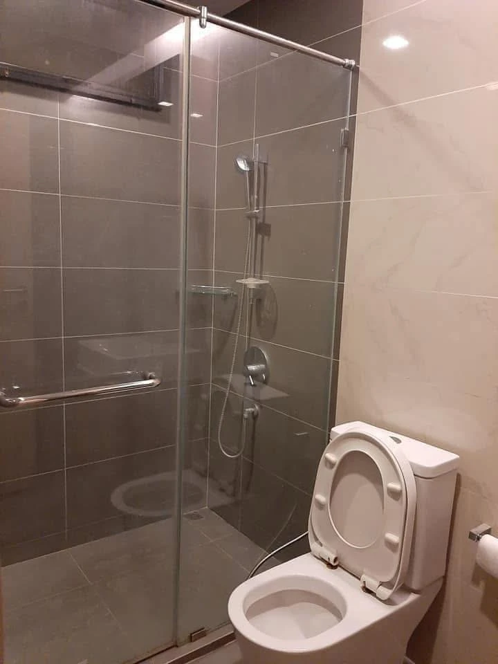 For sale: M Thonglor 10, corner unit with privacy, fully furnished and equipped, beautiful city view, don't miss out!
