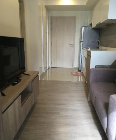 Selling Maestro 03 Ratchada - Rama 9, 8th floor, fully furnished, ready to move in. Book now! (Limited time offer!)