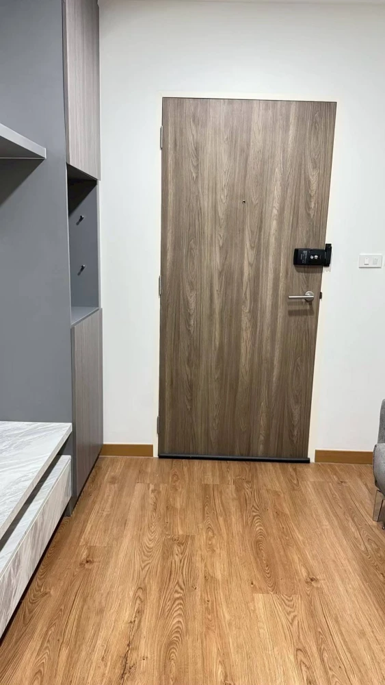 Selling Magnix Ramintra 21, 1 bedroom, 1 bathroom, fully furnished. Great location, convenient transportation. Don't miss out!