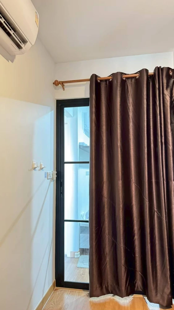 Selling Magnix Ramintra 21, 1 bedroom, 1 bathroom, fully furnished. Great location, convenient transportation. Don't miss out!