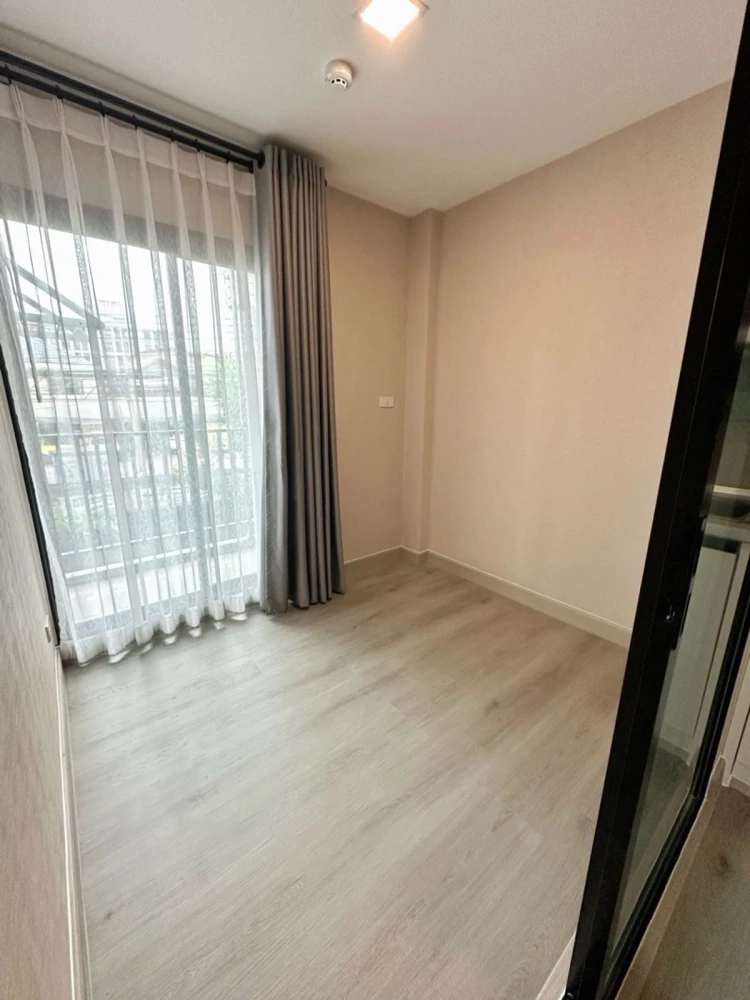 For sale: MAXXI Rachayothin-Phaholyothin, 2nd floor, fully furnished, ready to move in. Reserve now, don't miss out!