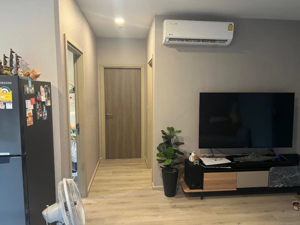 Selling Metris Ladprao, 2 bedrooms, north facing, unobstructed view, fully furnished. Book now!