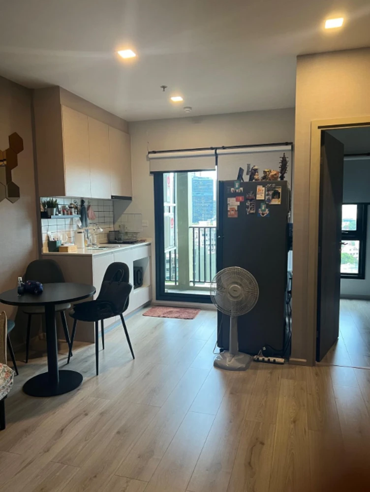 Selling Metris Ladprao, 2 bedrooms, north facing, unobstructed view, fully furnished. Book now!