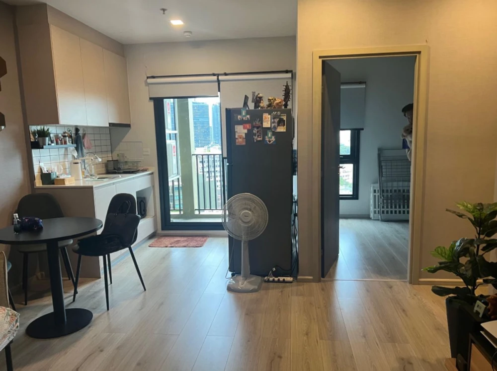 Selling Metris Ladprao, 2 bedrooms, north facing, unobstructed view, fully furnished. Book now!