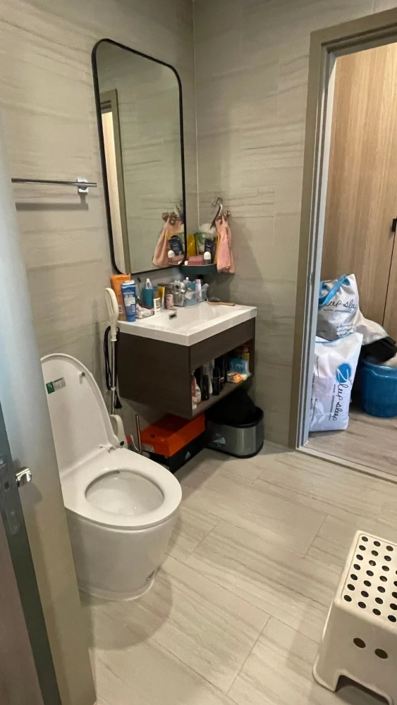 For sale: Metris Lat Phrao, not crowded, pets allowed, animal lovers must not miss.