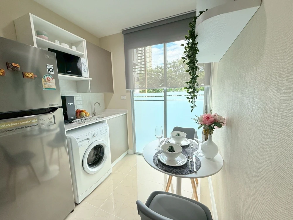 For sale: Metro Luxe Kaset, 1 bedroom, 1 bathroom, beautifully decorated, fully furnished, don't miss out.