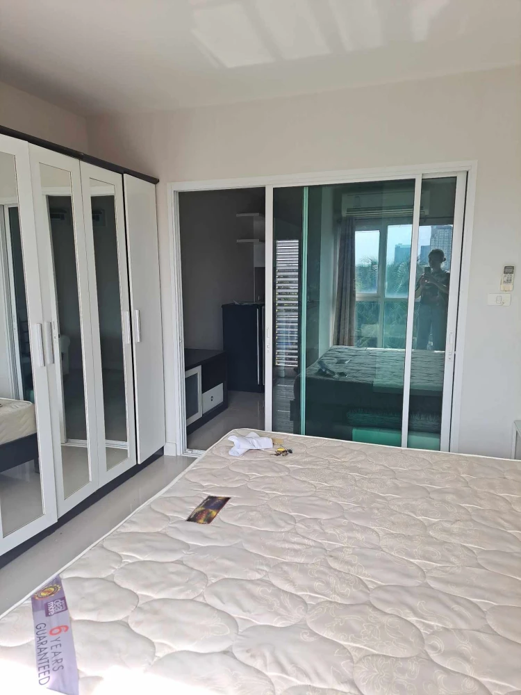 Selling Metro Park Sathorn, 5th floor. Beautiful view, bright and airy, fully furnished, ready to move in. Book now!