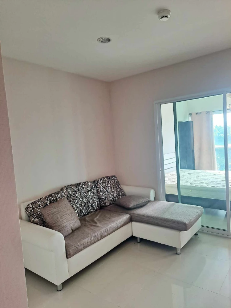 Selling Metro Park Sathorn, 5th floor. Beautiful view, bright and airy, fully furnished, ready to move in. Book now!