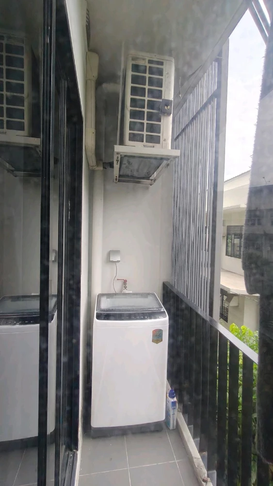 For sale: Modiz Interchange 3rd floor, fully furnished, reserve now, don't miss out.