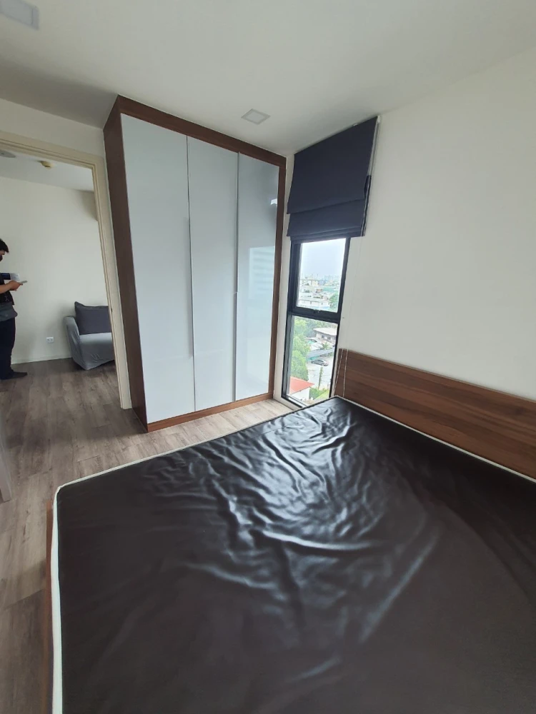 For sale: MODIZ Ratchada 32, corner room, top floor, open view, no buildings blocking the view, fully furnished condo, ready to move in.