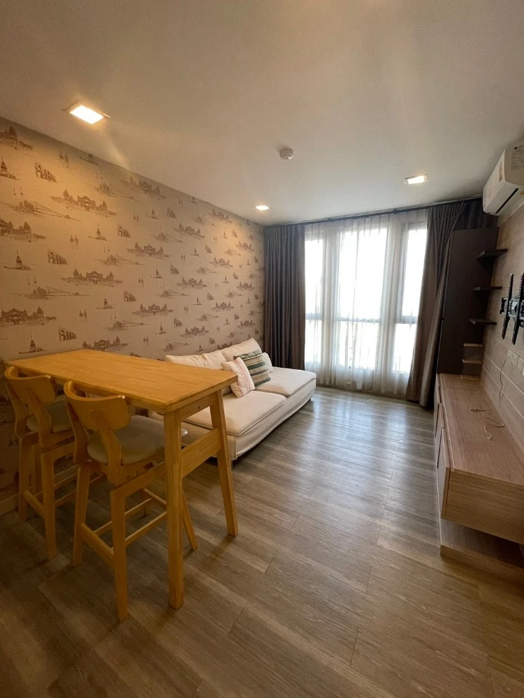 For sale: Moniiq Sukhumvit 64, 4th floor, corner room, swimming pool view. If interested, hurry and reserve now. Don't miss out!