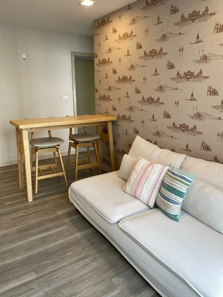 For sale: Moniiq Sukhumvit 64, 4th floor, corner room, swimming pool view. If interested, hurry and reserve now. Don't miss out!