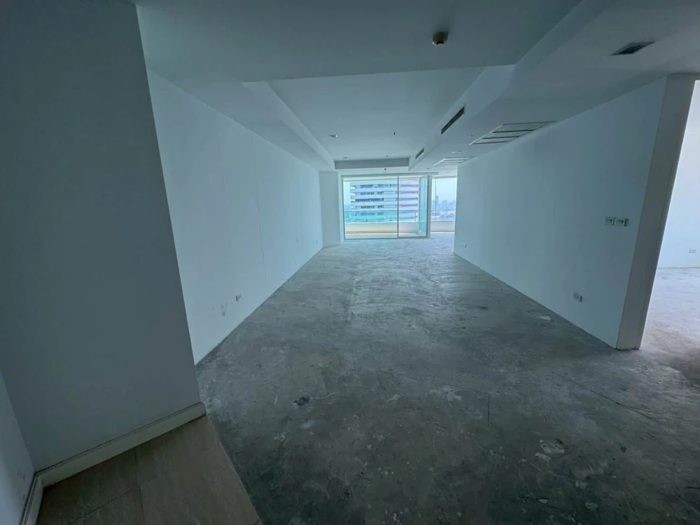 Selling My Resort @ River condo with Chao Phraya River view. Large room with plenty of usable space, allowing you to decorate the room to your liking. images