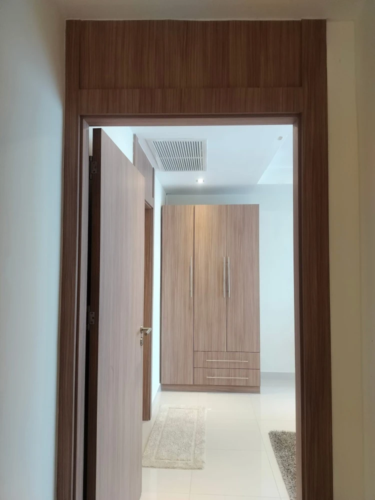 For sale: Nam Talay Condominium, spacious room, lots of usable space, decorated in a controlled tone, complete with amenities. Don't miss out!