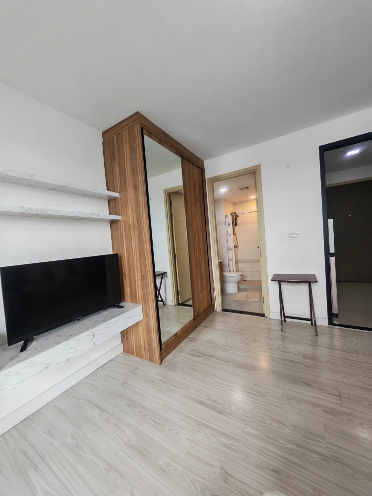 For sale: Nawa Living Nawamintra 75, 1 bedroom, 1 bathroom, decorated in a cool tone, good location, complete amenities, reserve now!