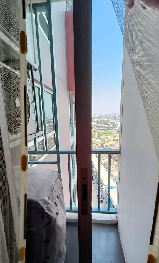 For sale or rent Niche id @ Pakkret Station 1 bedroom 1 bathroom, spacious room, lots of space, city view from high floor, book now