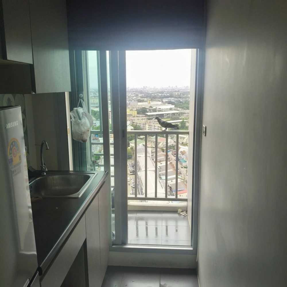 Selling Niche id @ Pakkret Station. A lovely room in a great location with convenient transportation. Don't miss out!
