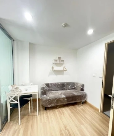 For sale: Niche id Serithai-Wongwaen, 2nd floor, nice room, fully furnished. Interested? Hurry and reserve now!