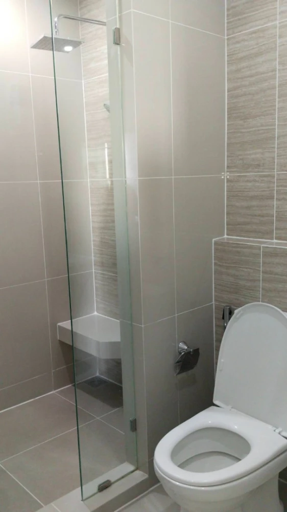 Selling Niche Mono Charoen Nakorn, 16th floor, corner unit, great view, fully furnished. Book now!