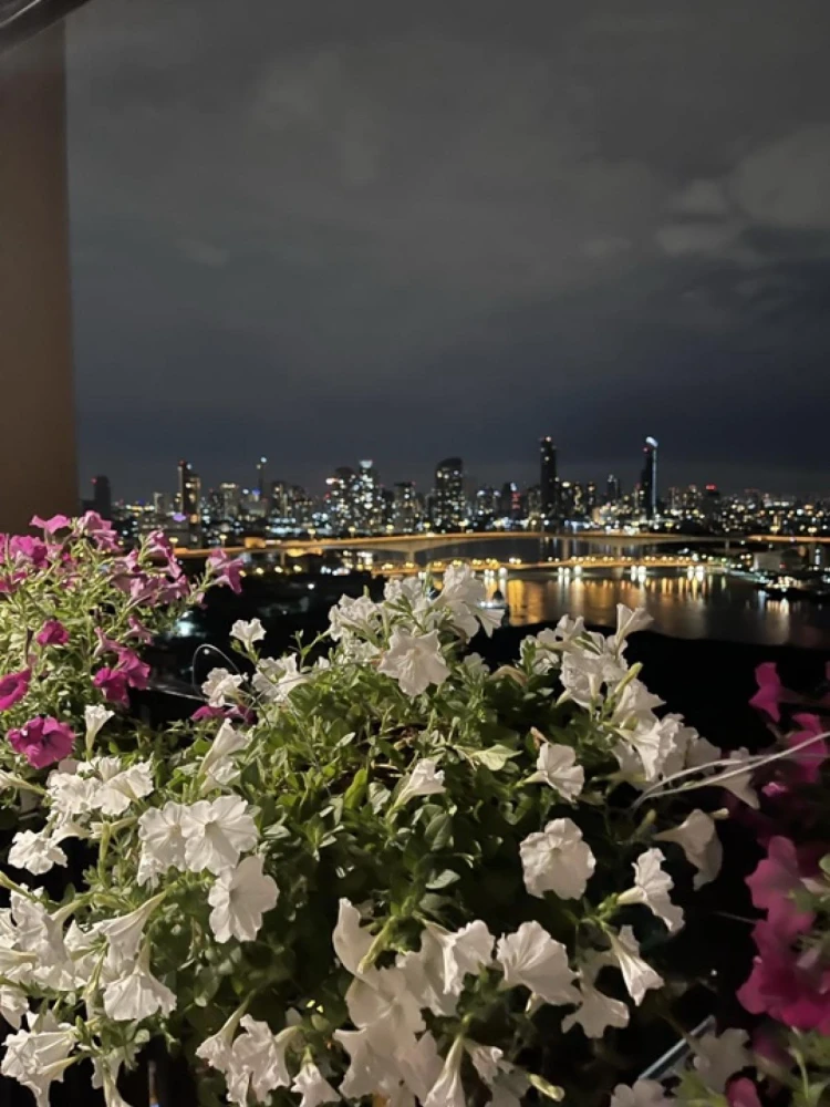 For sale: Niche Mono Charoen Nakorn, a nice room, good location, convenient transportation, comes with complete facilities. Reserve now!