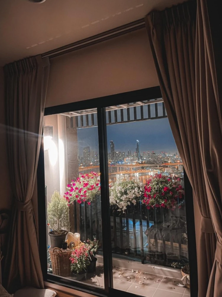 For sale: Niche Mono Charoen Nakorn, a nice room, good location, convenient transportation, comes with complete facilities. Reserve now!
